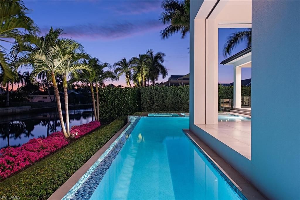 608 16th Ave S, Naples, FL 34102 Photo