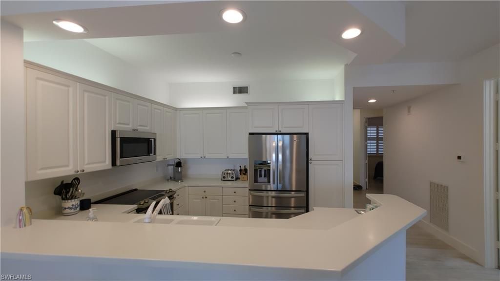 400 Flagship Dr, Unit 1104, Naples, FL 34108 Photo