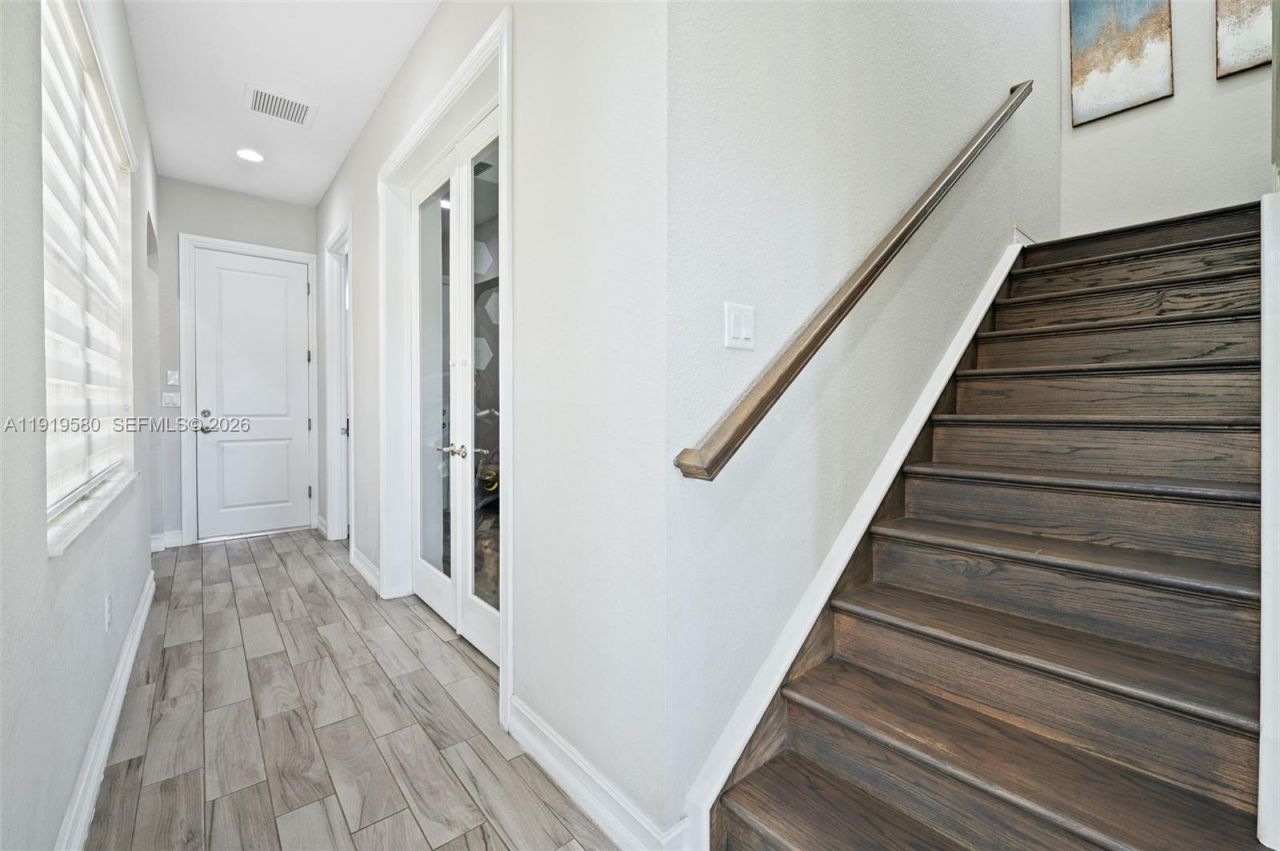 445 SW 113th Ln, Pembroke Pines, FL 33025 Photo