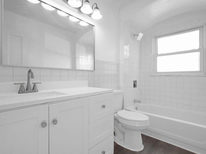 2204 Medina Avenue, Columbus, OH 43211 Photo 13