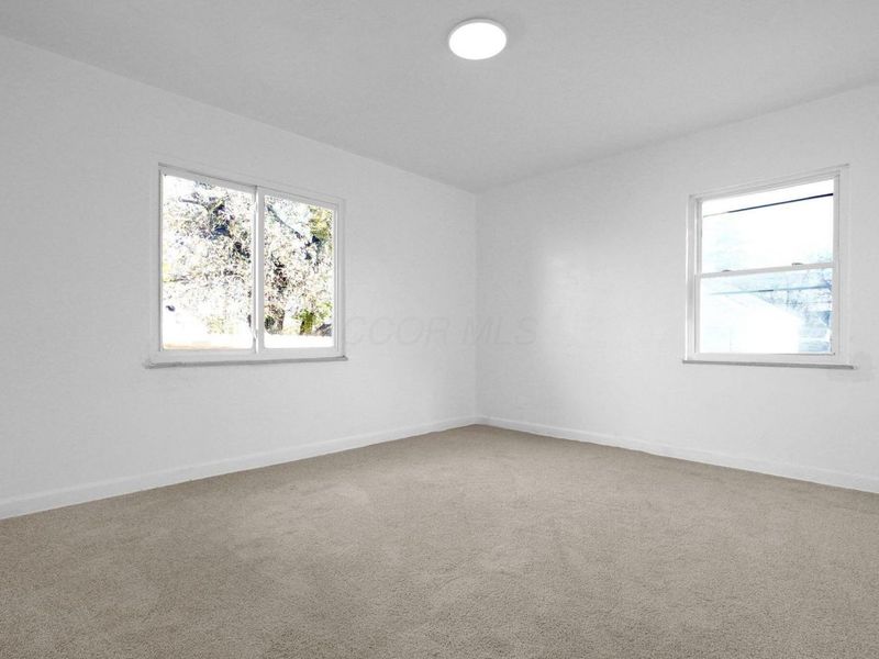 2204 Medina Avenue, Columbus, OH 43211 Photo 16