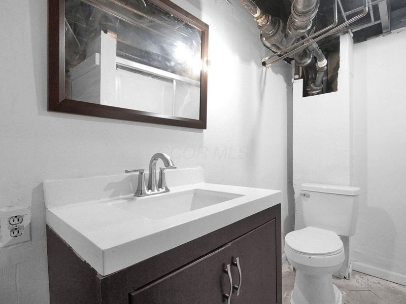 2204 Medina Avenue, Columbus, OH 43211 Photo 20