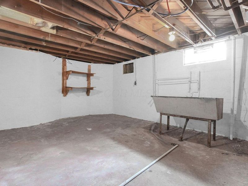 2204 Medina Avenue, Columbus, OH 43211 Photo 22