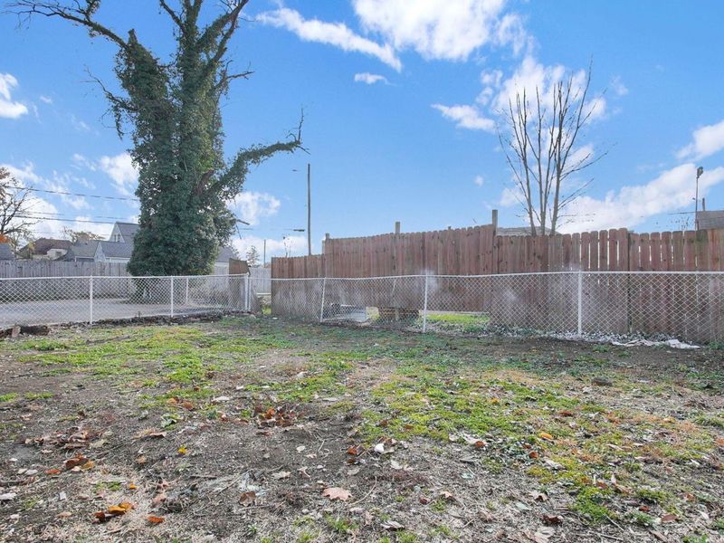 2204 Medina Avenue, Columbus, OH 43211 Photo 24