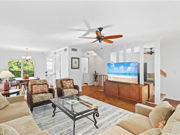 995 9th AVE S, Unit 5, NAPLES, FL 34102