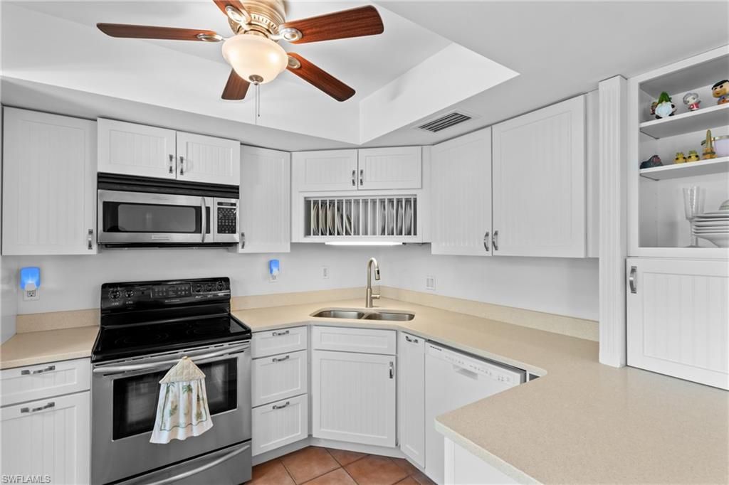 995 9th Ave S, Unit 5, Naples, FL 34102 Photo