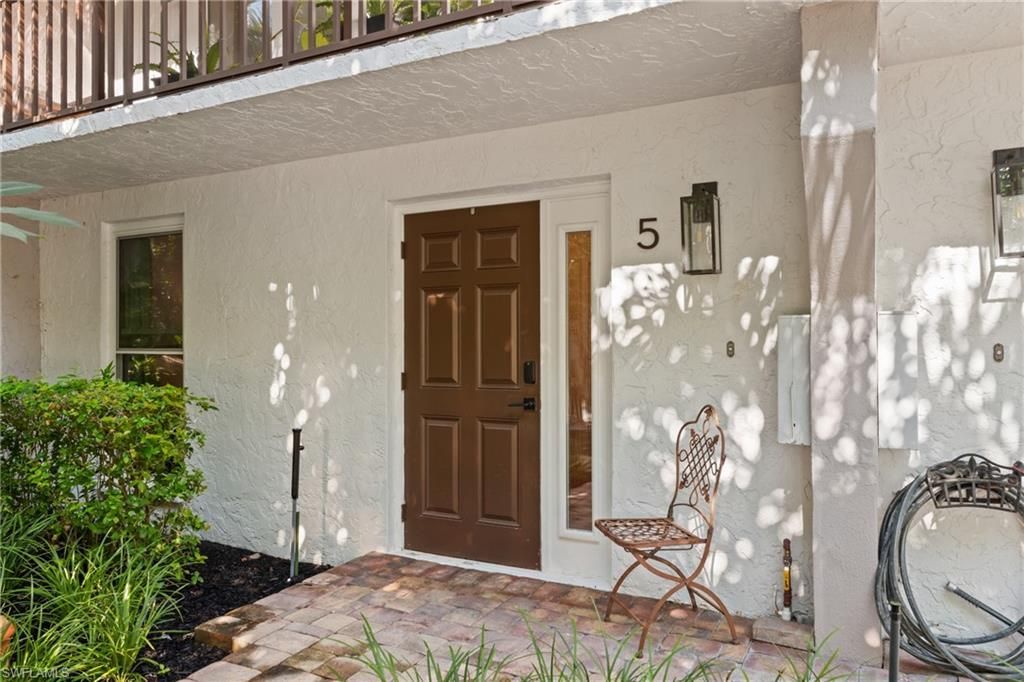 995 9th Ave S, Unit 5, Naples, FL 34102 Photo