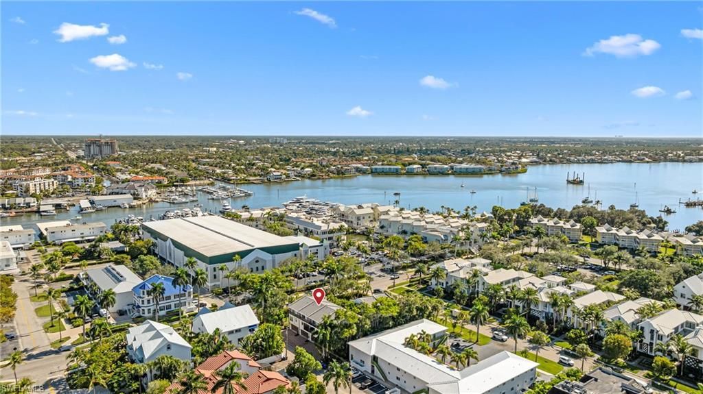 995 9th Ave S, Unit 5, Naples, FL 34102 Photo