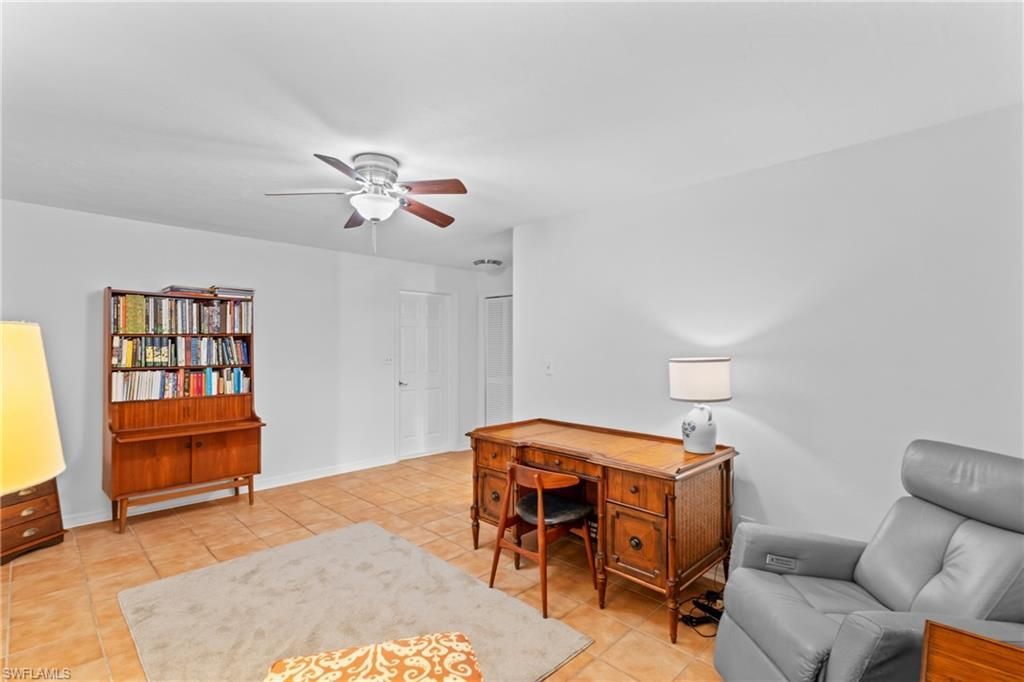 995 9th Ave S, Unit 5, Naples, FL 34102 Photo