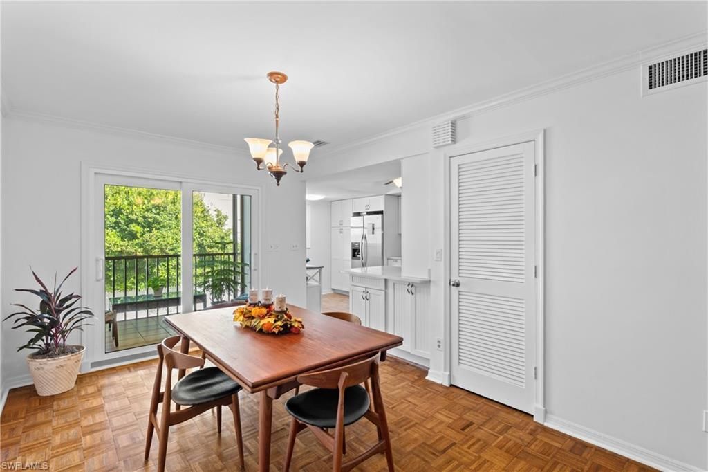 995 9th Ave S, Unit 5, Naples, FL 34102 Photo