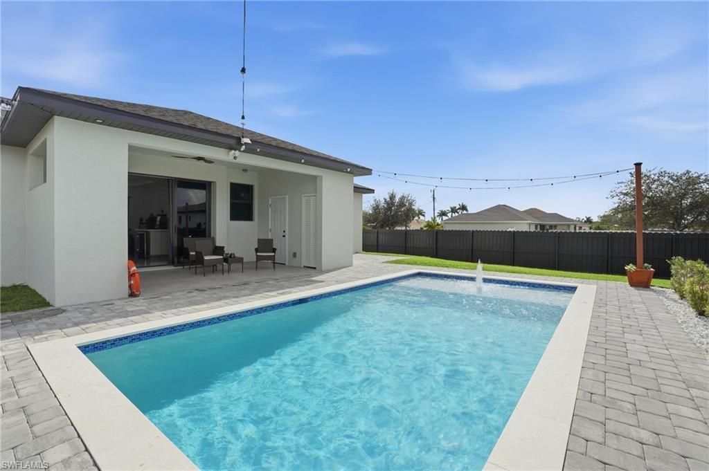 1720 NW 15th Pl, Cape Coral, FL 33993 Photo