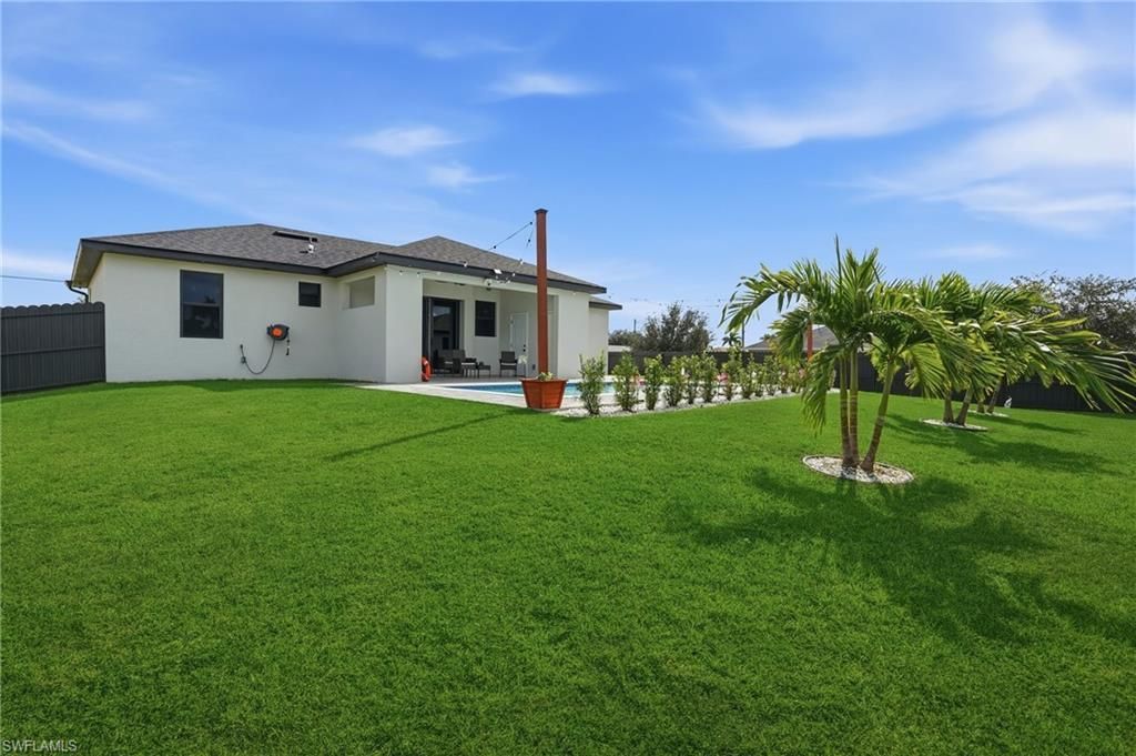 1720 NW 15th Pl, Cape Coral, FL 33993 Photo