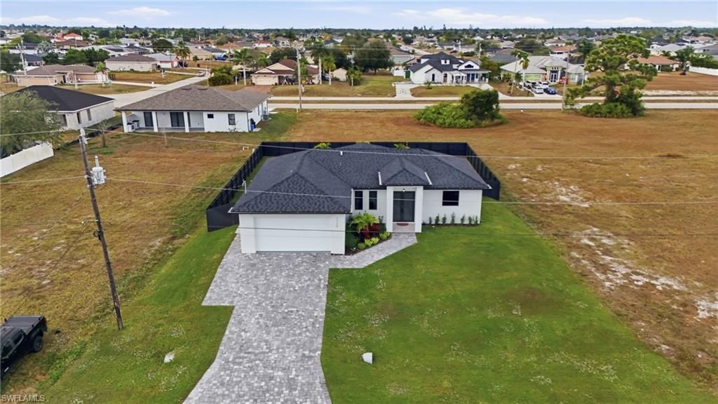 1720 NW 15th Pl, Cape Coral, FL 33993 Photo