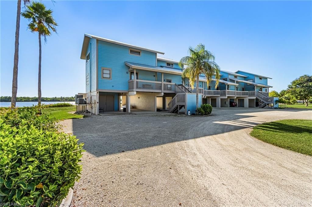 5371 Blue Crab Cir, Unit 2, Bokeelia, FL 33922 Photo