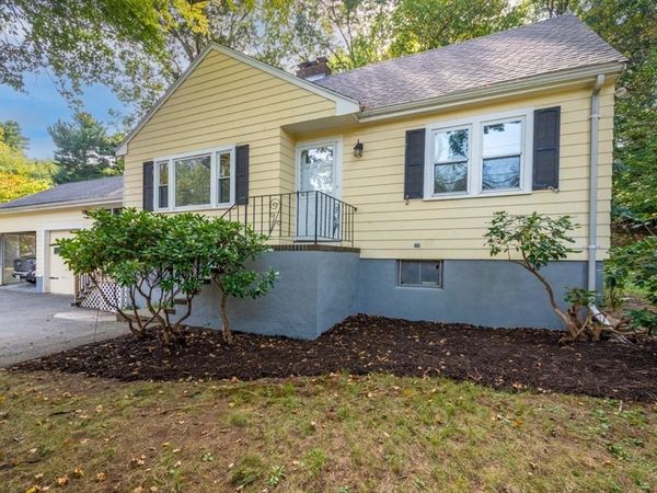 215 Blue Hill Street, Westwood, MA 02090