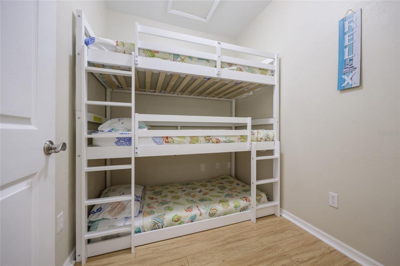 54 SE Se 910 Avenue, Unit 210, Suwannee, FL 32692 Photo