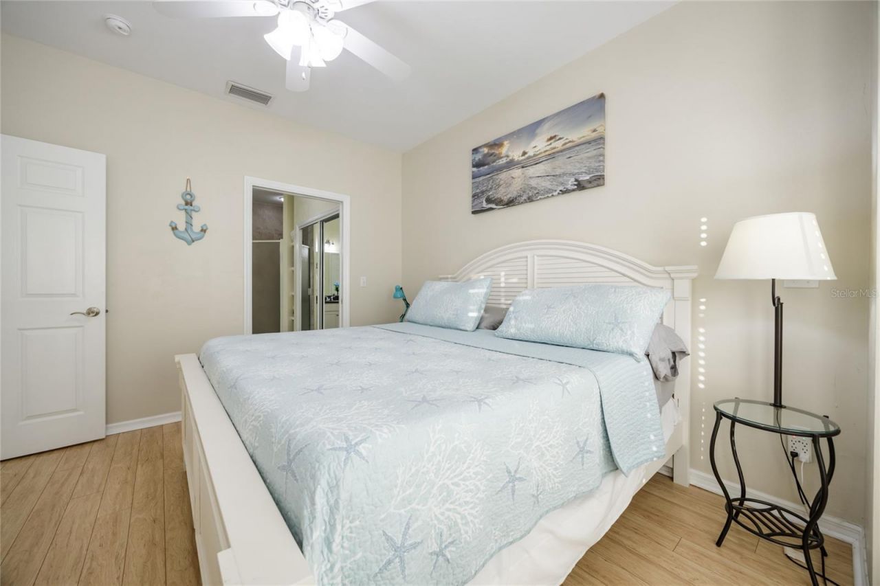 54 SE Se 910 Avenue, Unit 210, Suwannee, FL 32692 Photo