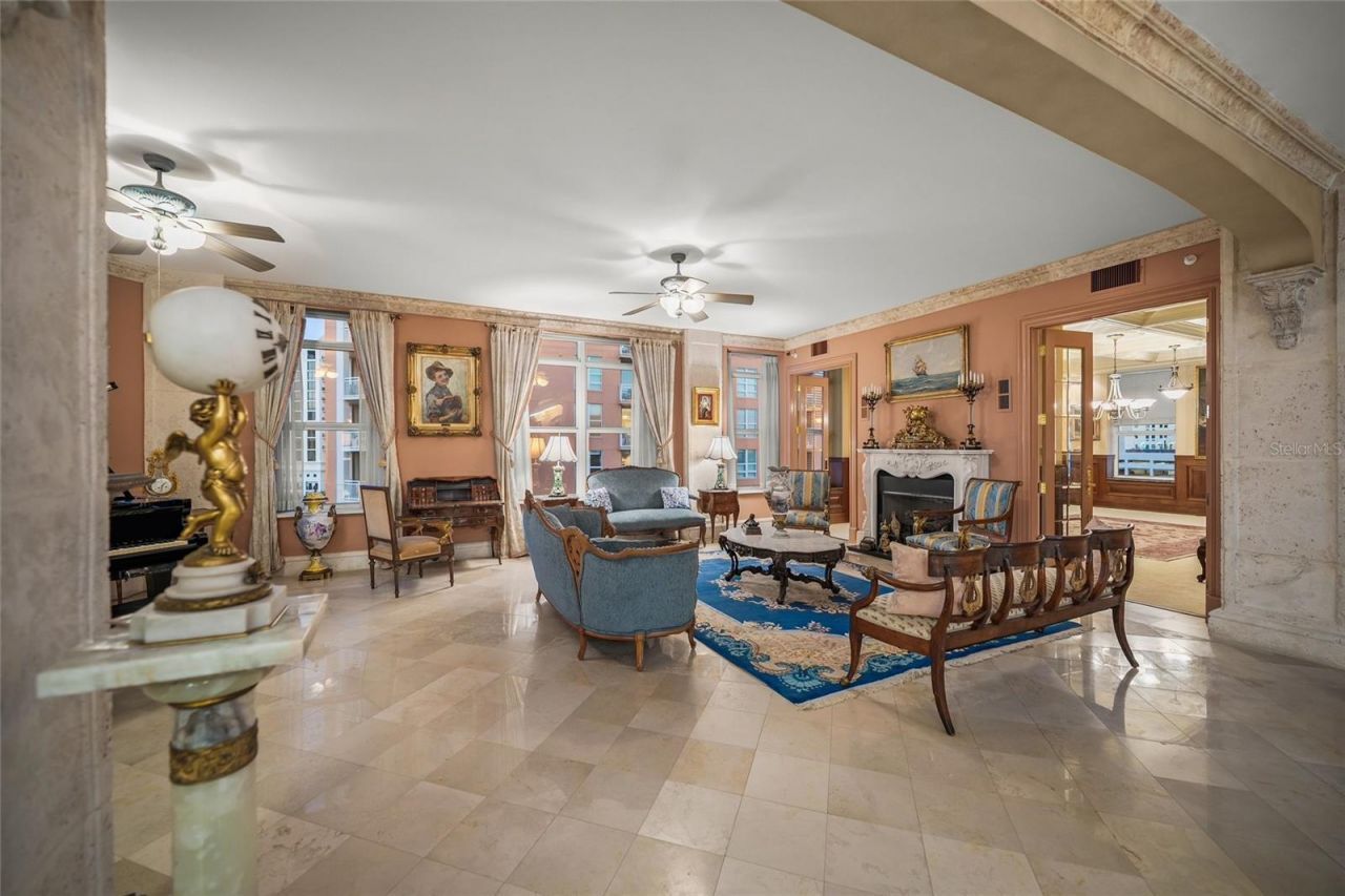 1330 Main Street, Unit PH 9 & 10, Sarasota, FL 34236 Photo