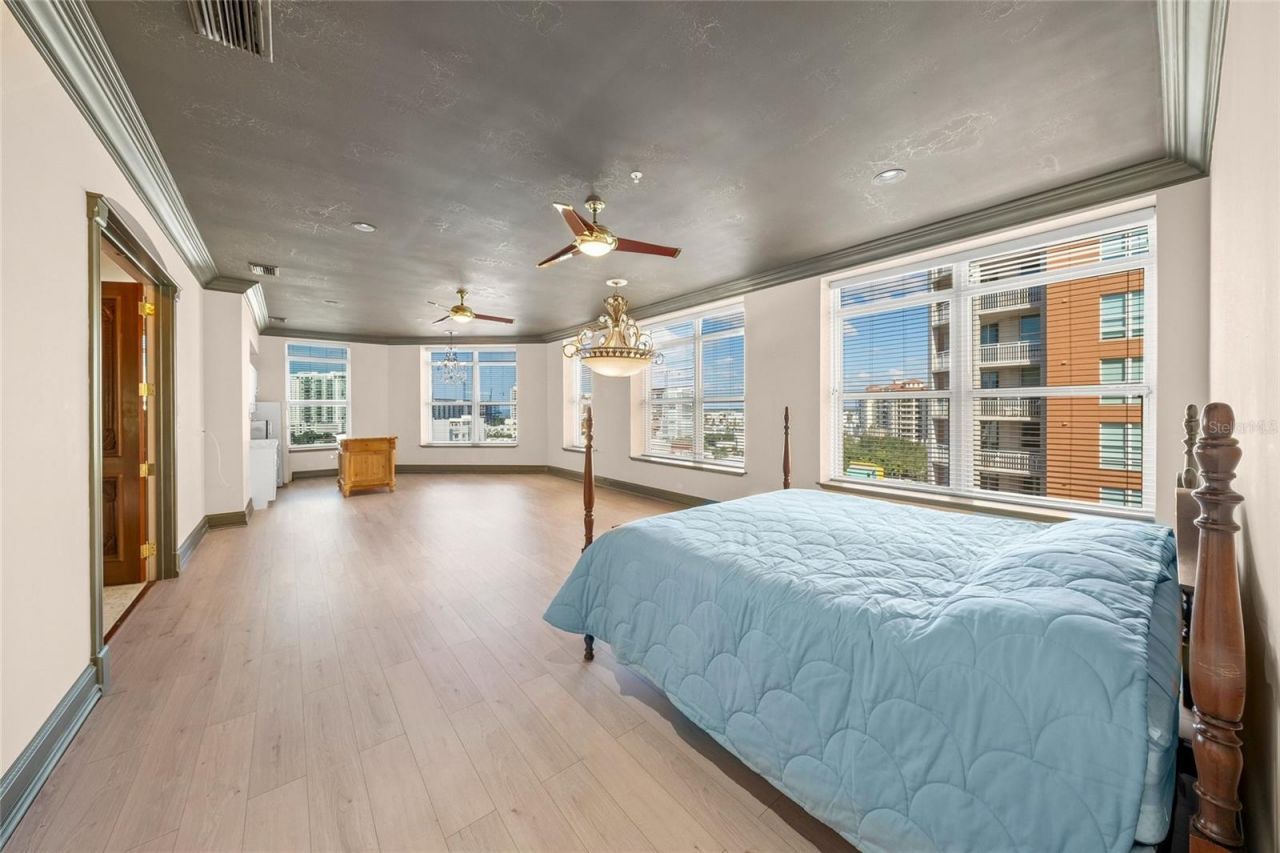 1330 Main Street, Unit PH 9 & 10, Sarasota, FL 34236 Photo