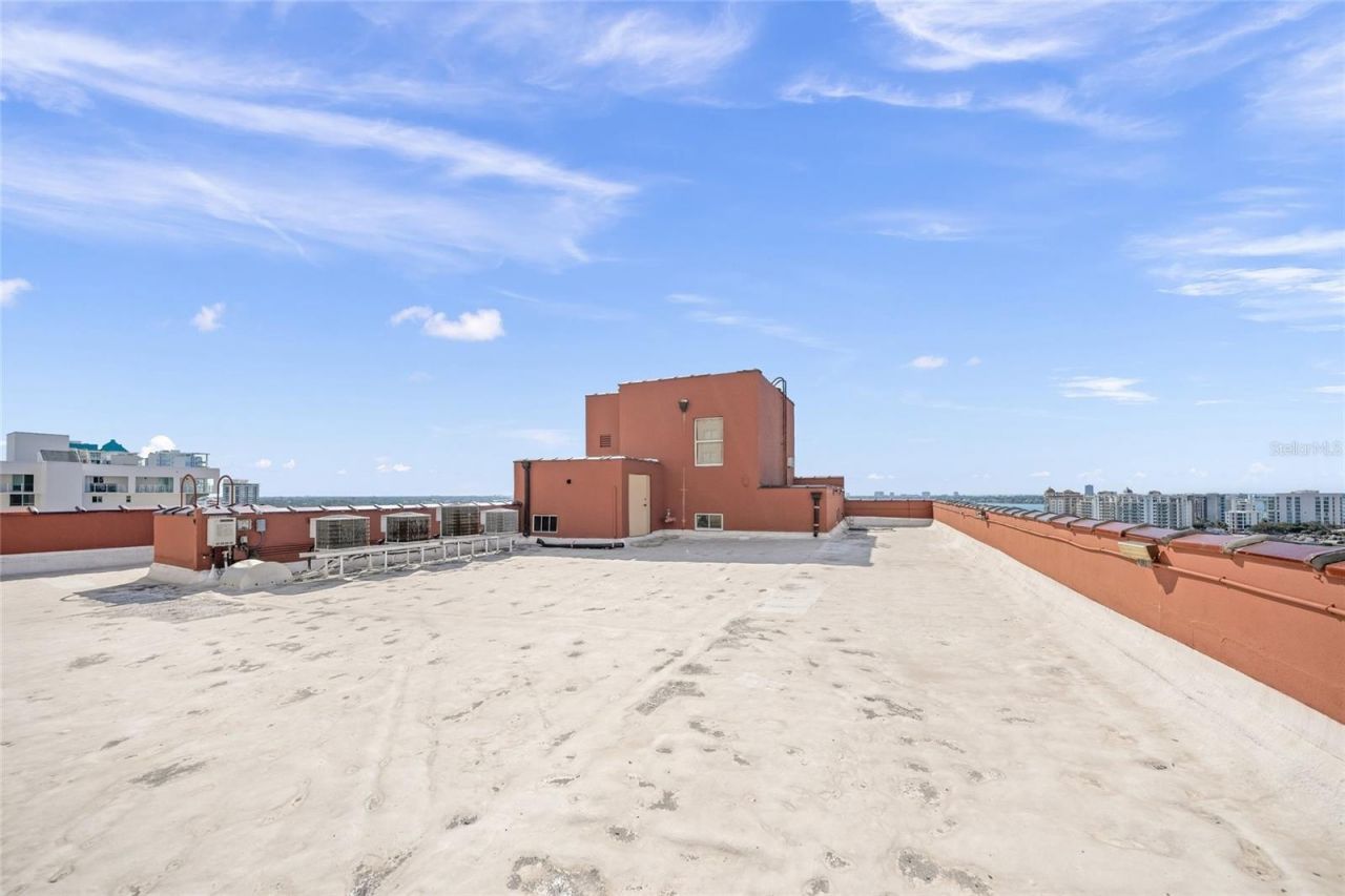 1330 Main Street, Unit PH 9 & 10, Sarasota, FL 34236 Photo