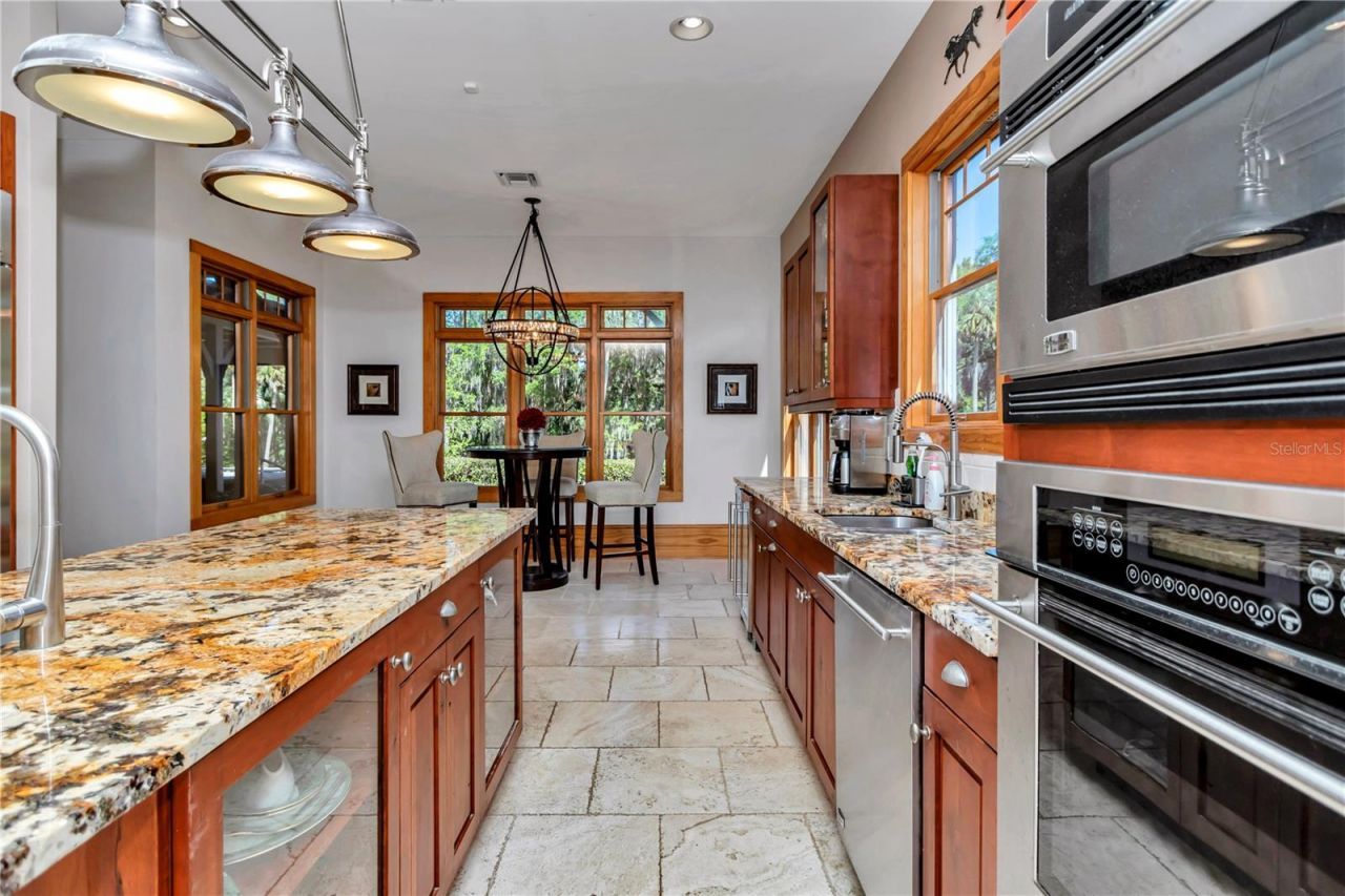 7000 NW Hwy 320, Micanopy, FL 32667 Photo