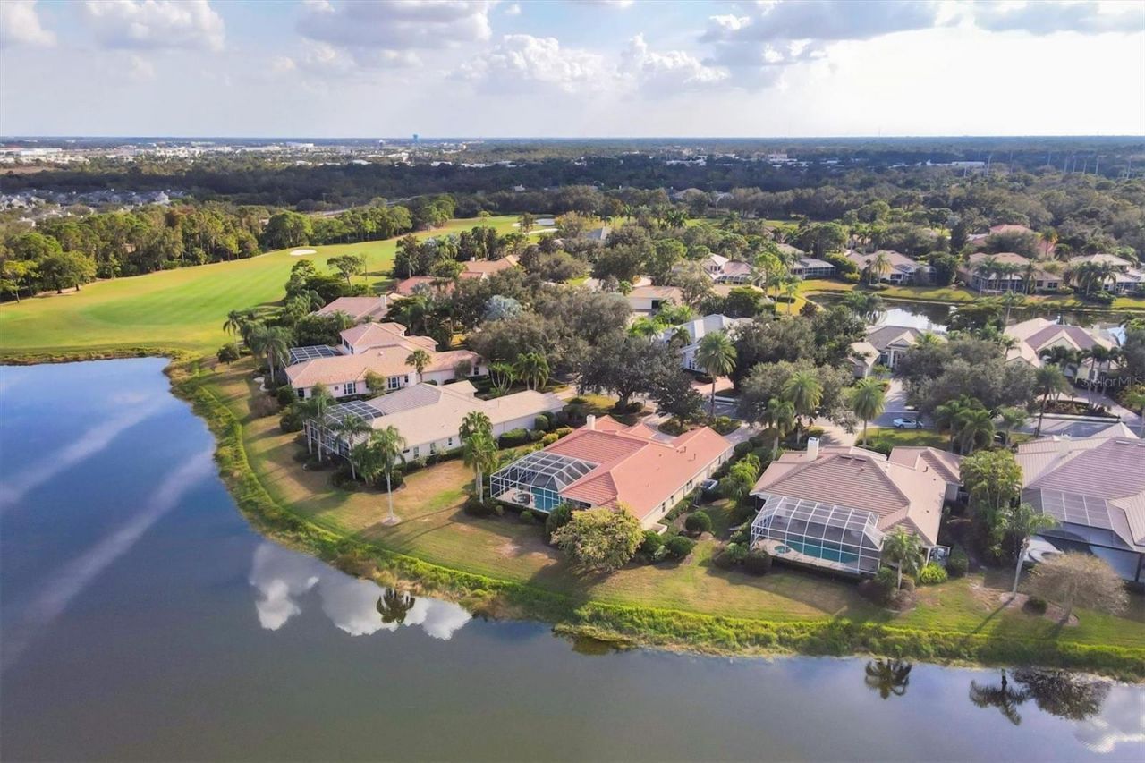 7915 Warwick Gardens Lane, University Park, FL 34201 Photo