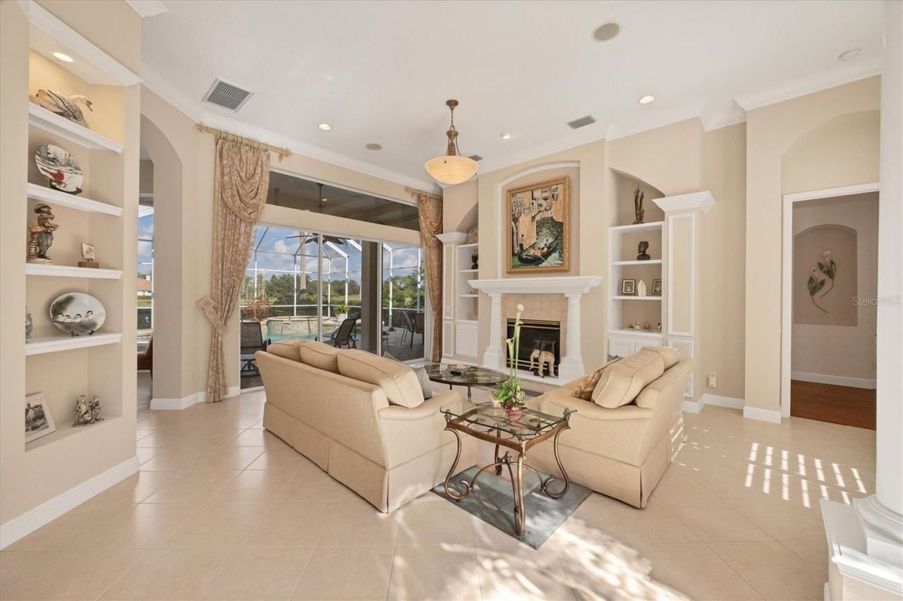 7915 Warwick Gardens Lane, University Park, FL 34201 Photo