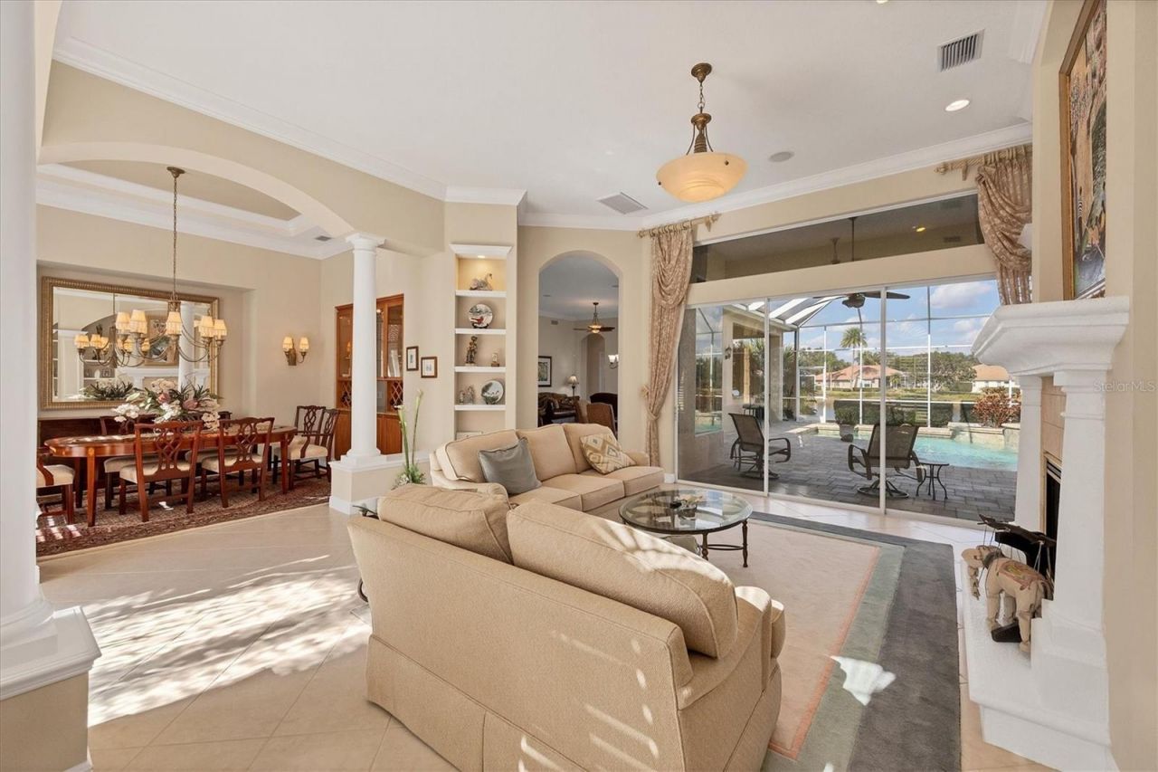 7915 Warwick Gardens Lane, University Park, FL 34201 Photo