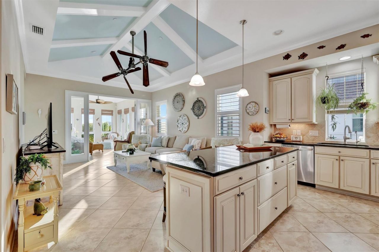 246 Sapphire Lake Drive, Unit 201, Bradenton, FL 34209 Photo