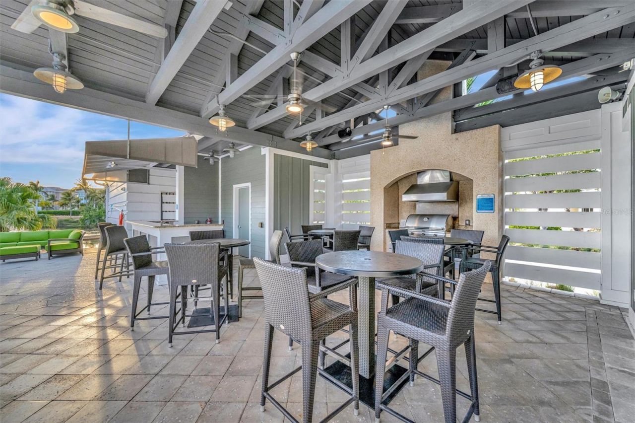 246 Sapphire Lake Drive, Unit 201, Bradenton, FL 34209 Photo