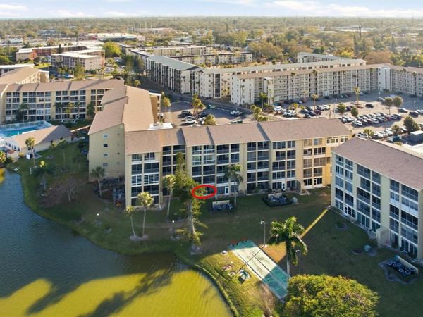 3531 LAKE BAYSHORE DRIVE, Unit J106, BRADENTON, FL 34205