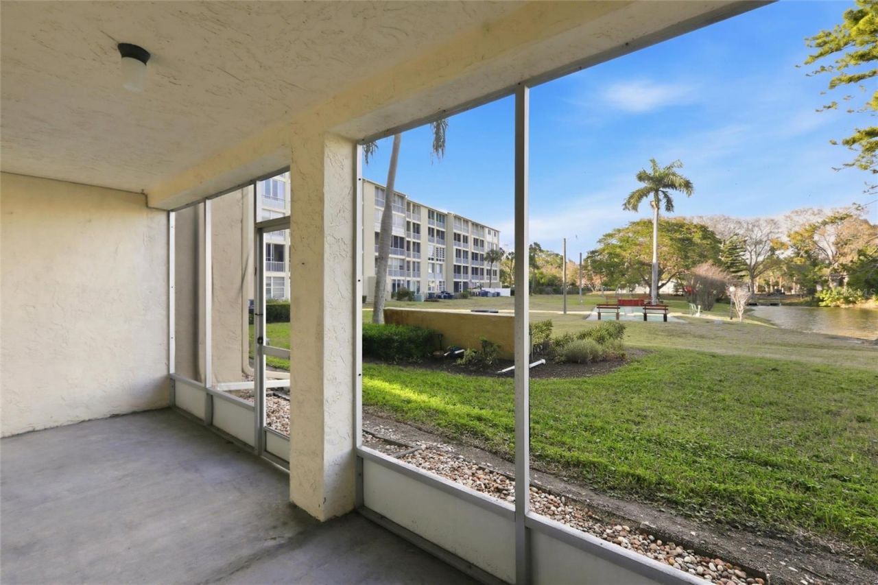 3531 Lake Bayshore Drive, Unit J106, Bradenton, FL 34205 Photo