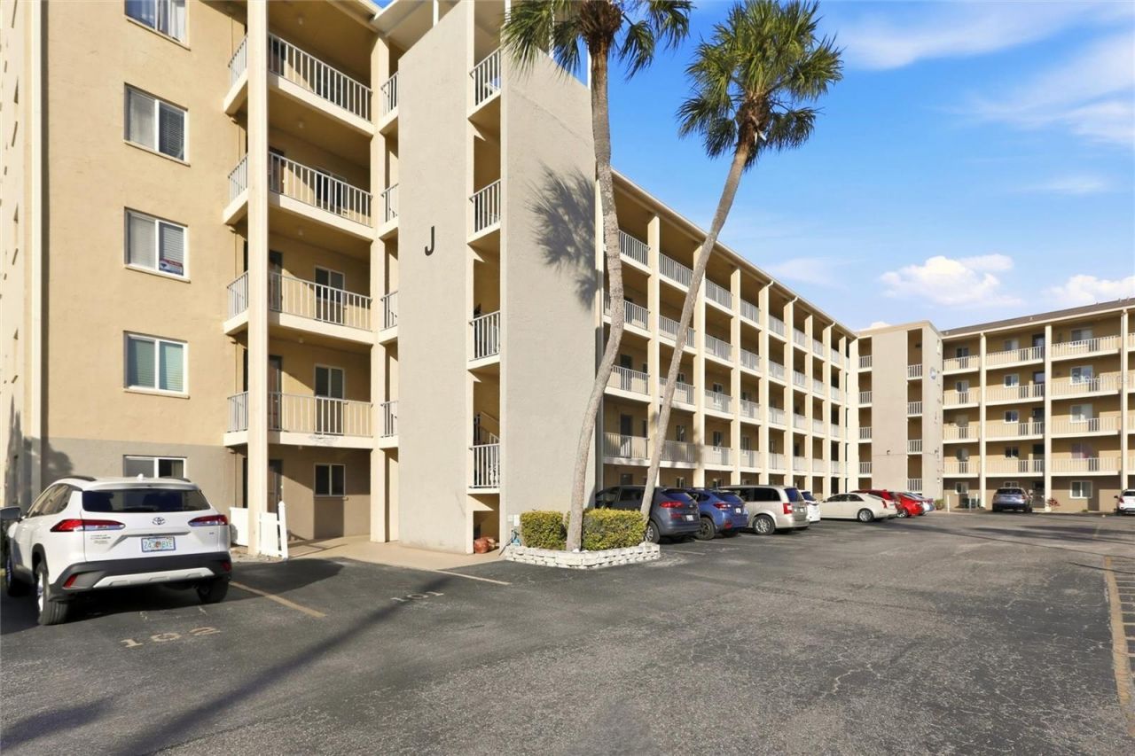 3531 Lake Bayshore Drive, Unit J106, Bradenton, FL 34205 Photo