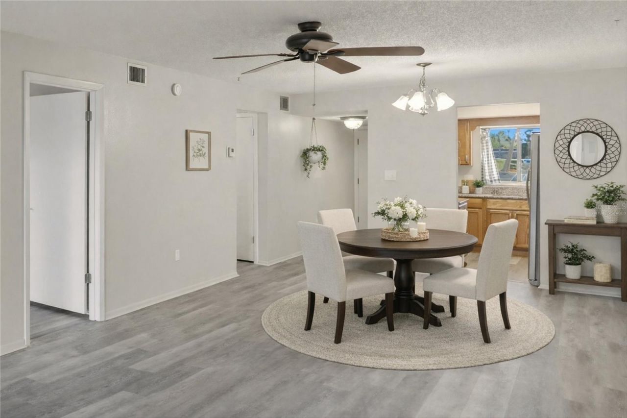 3531 Lake Bayshore Drive, Unit J106, Bradenton, FL 34205 Photo