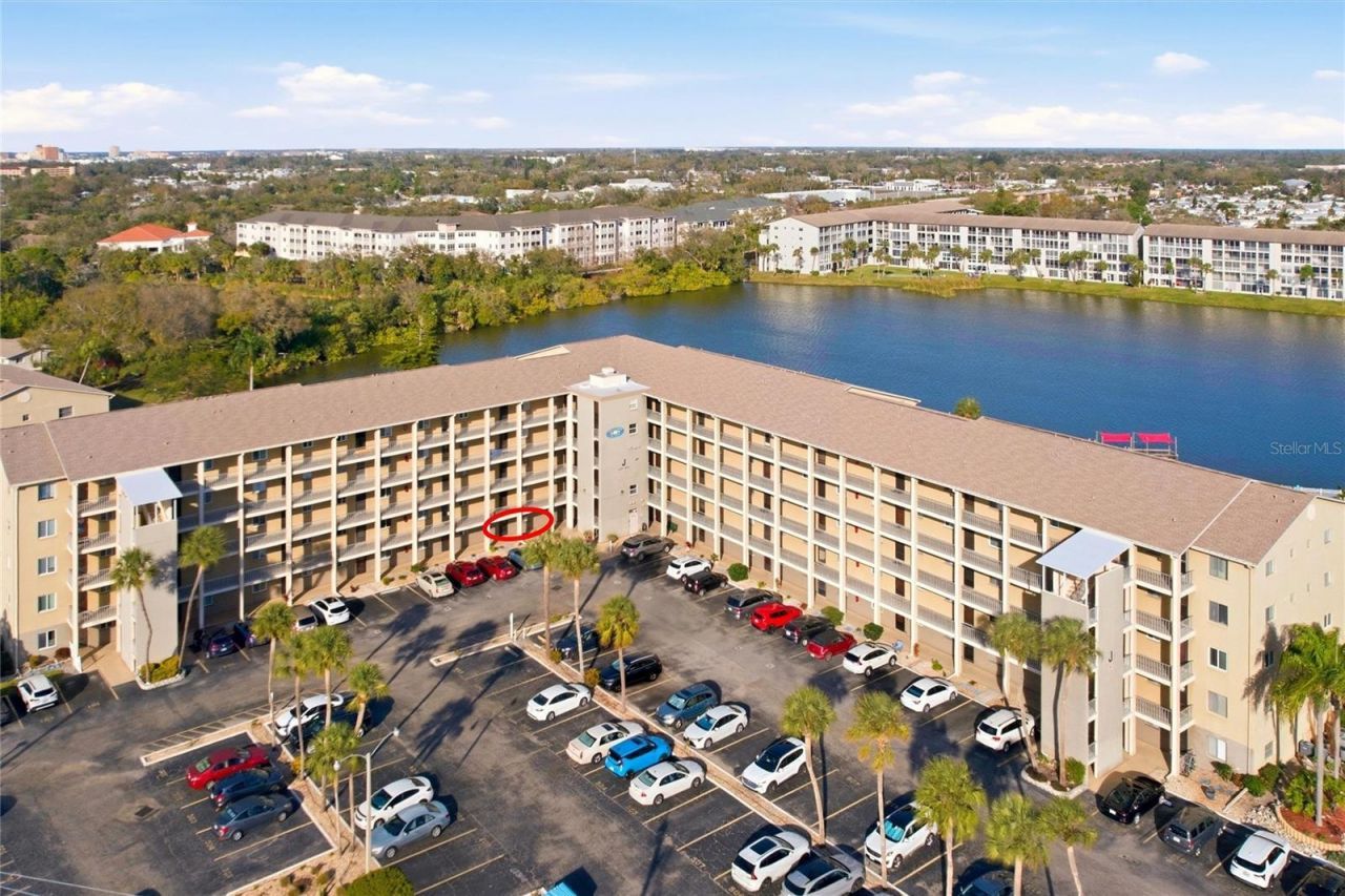 3531 Lake Bayshore Drive, Unit J106, Bradenton, FL 34205 Photo