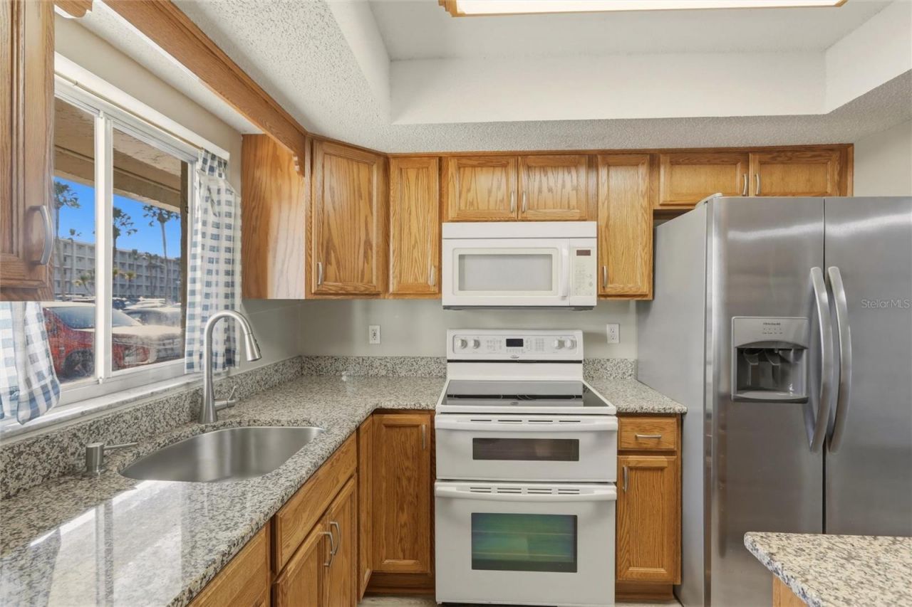 3531 Lake Bayshore Drive, Unit J106, Bradenton, FL 34205 Photo