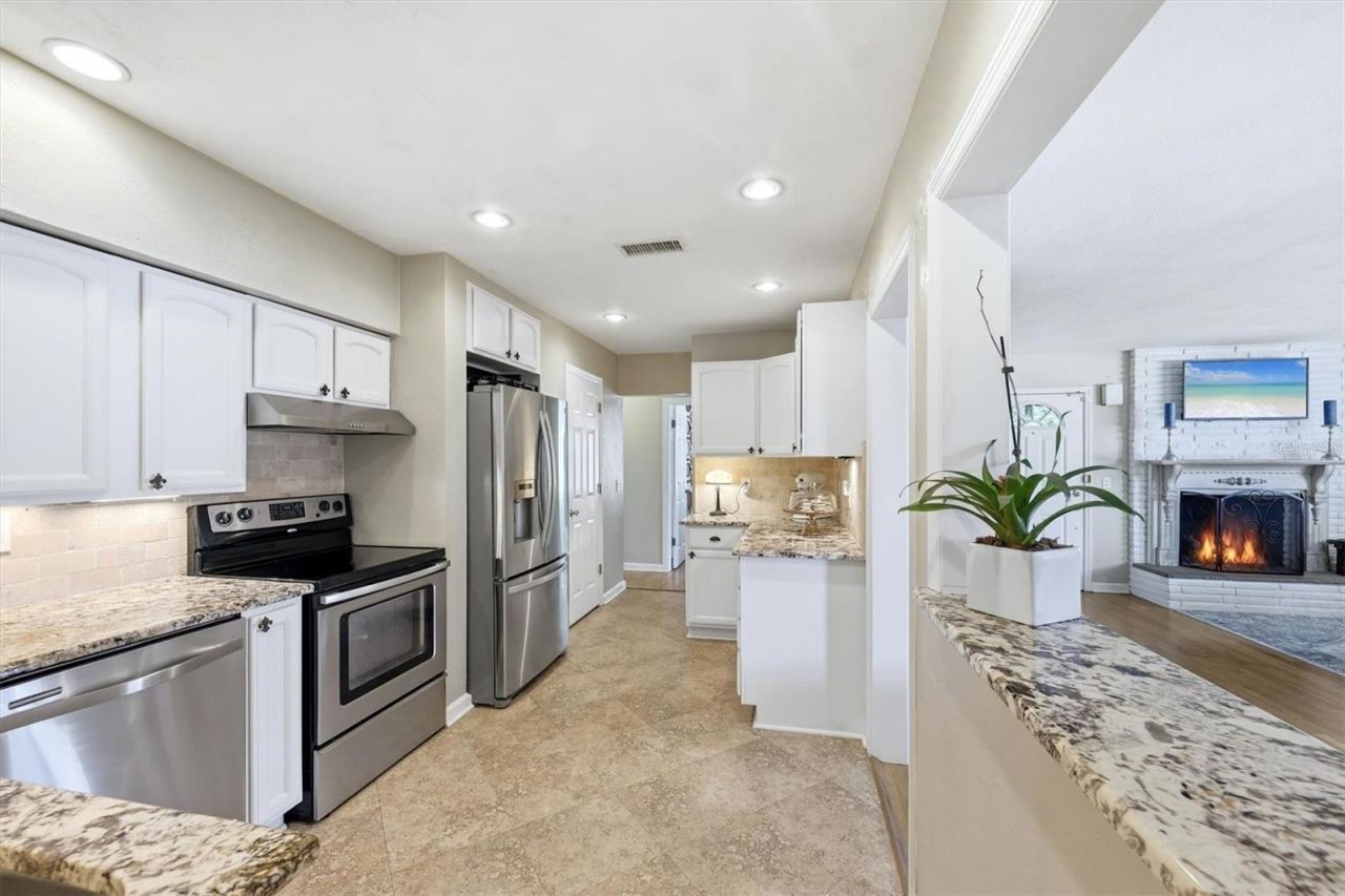 401 28th Street W, Bradenton, FL 34205 Photo