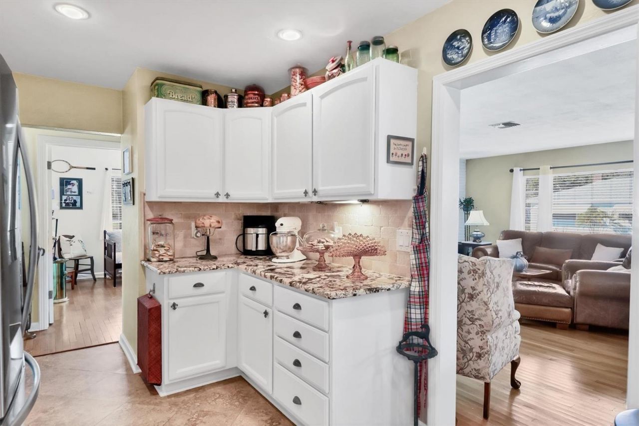 401 28th Street W, Bradenton, FL 34205 Photo