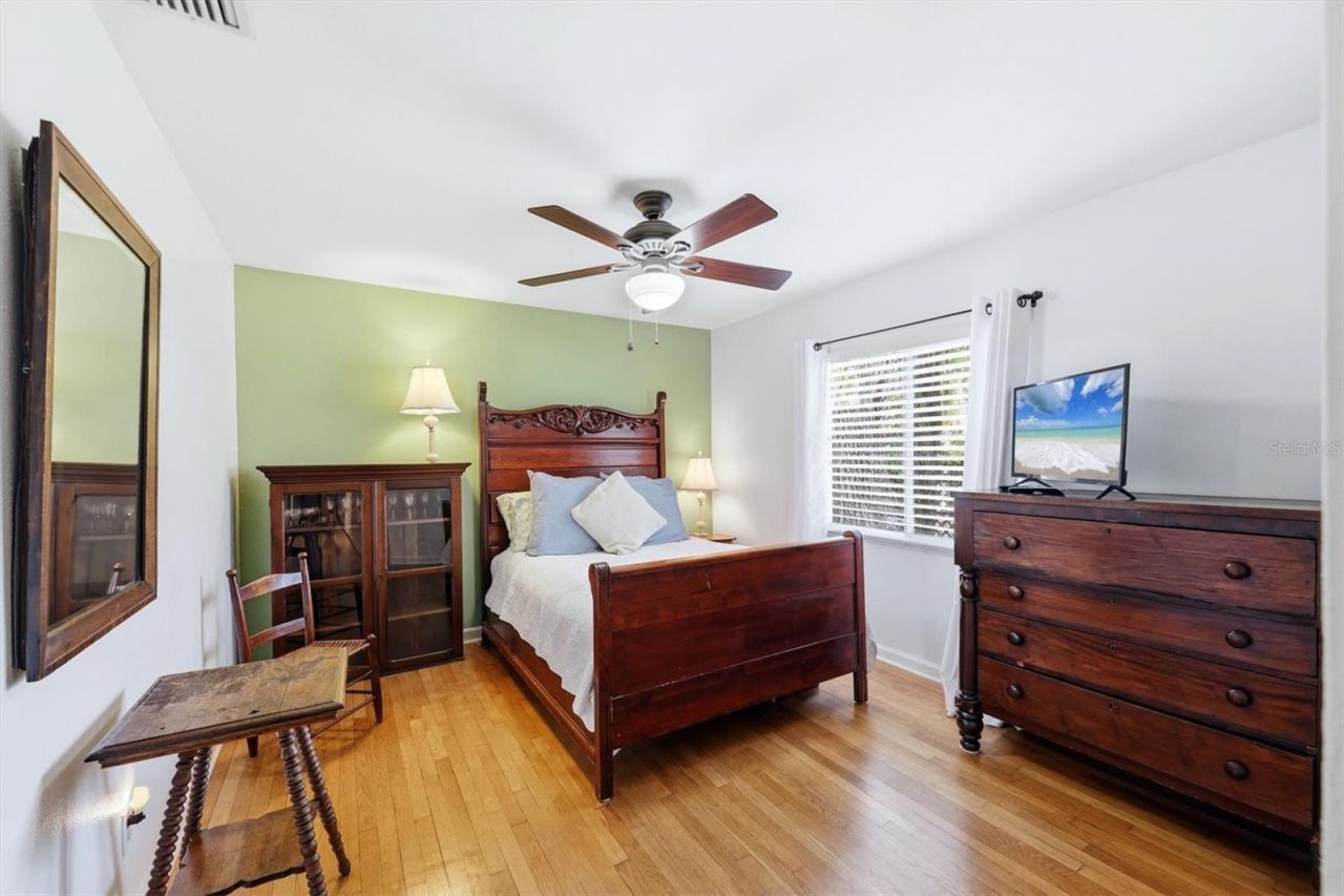 401 28th Street W, Bradenton, FL 34205 Photo