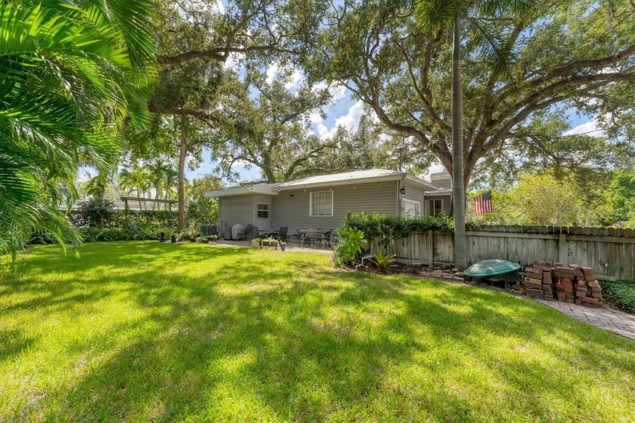 401 28th Street W, Bradenton, FL 34205 Photo