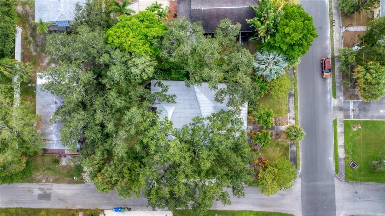 401 28th Street W, Bradenton, FL 34205 Photo