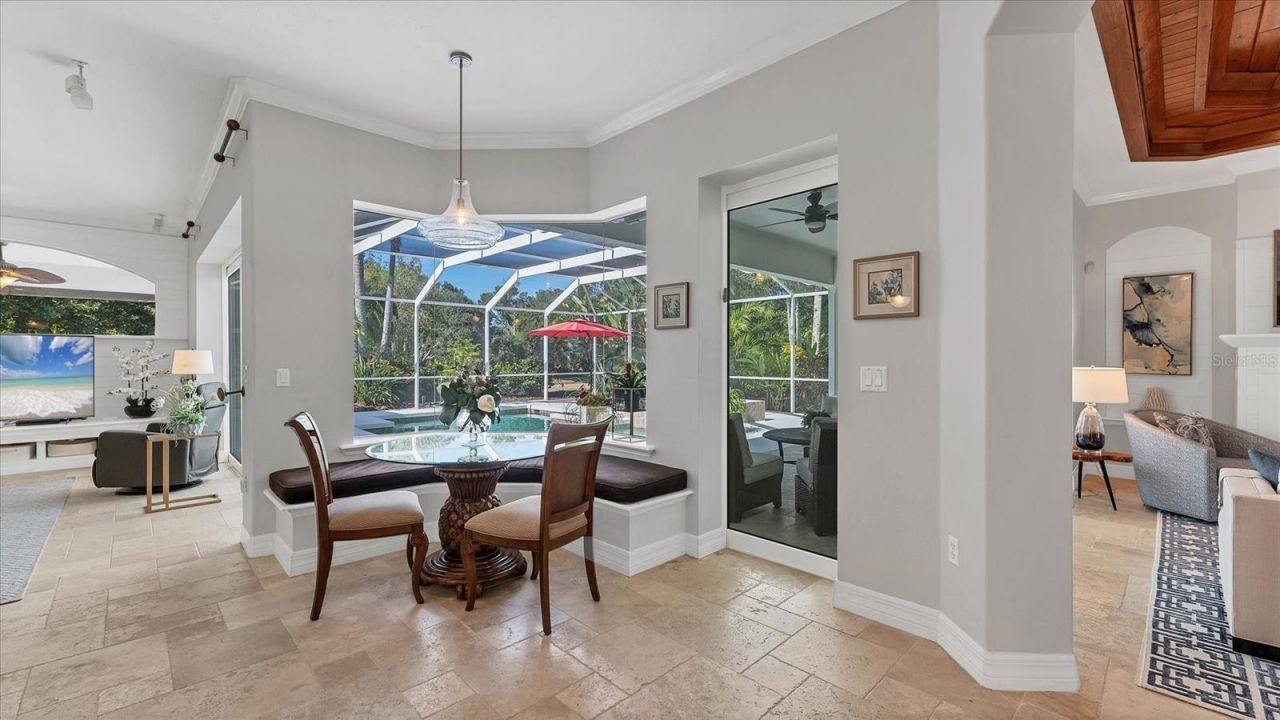 9979 Cherry Hills Avenue Circle, Bradenton, FL 34202 Photo