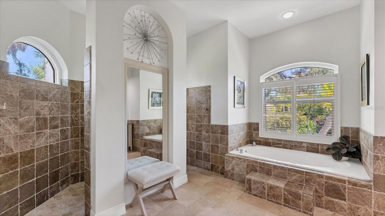 9979 Cherry Hills Avenue Circle, Bradenton, FL 34202 Photo