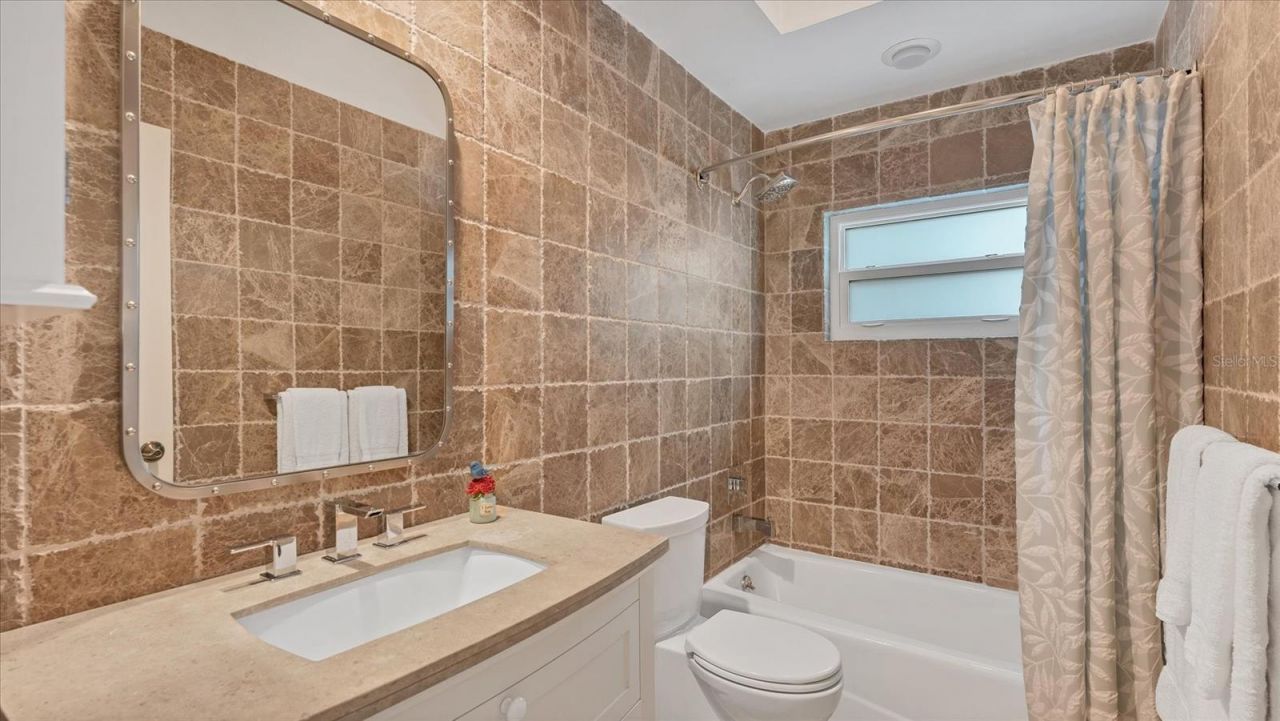 9979 Cherry Hills Avenue Circle, Bradenton, FL 34202 Photo