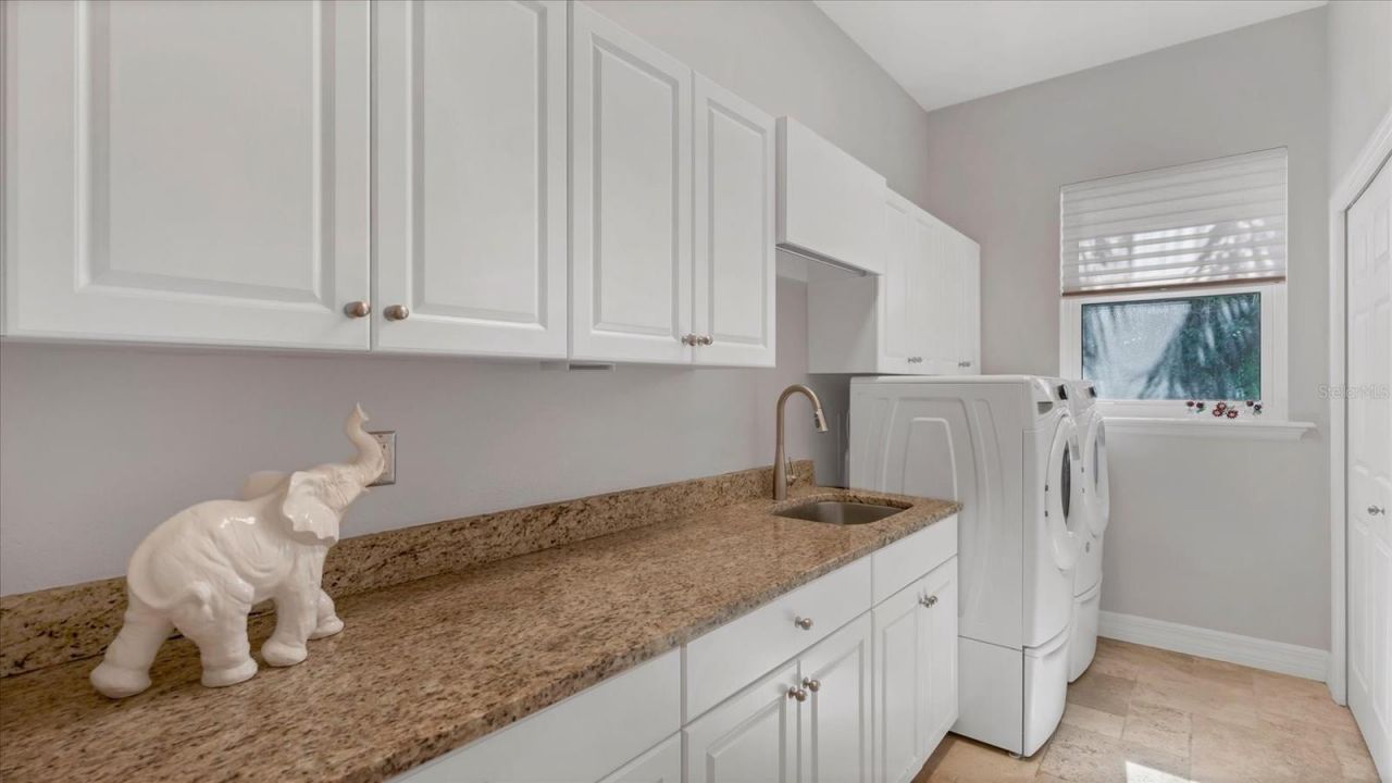 9979 Cherry Hills Avenue Circle, Bradenton, FL 34202 Photo