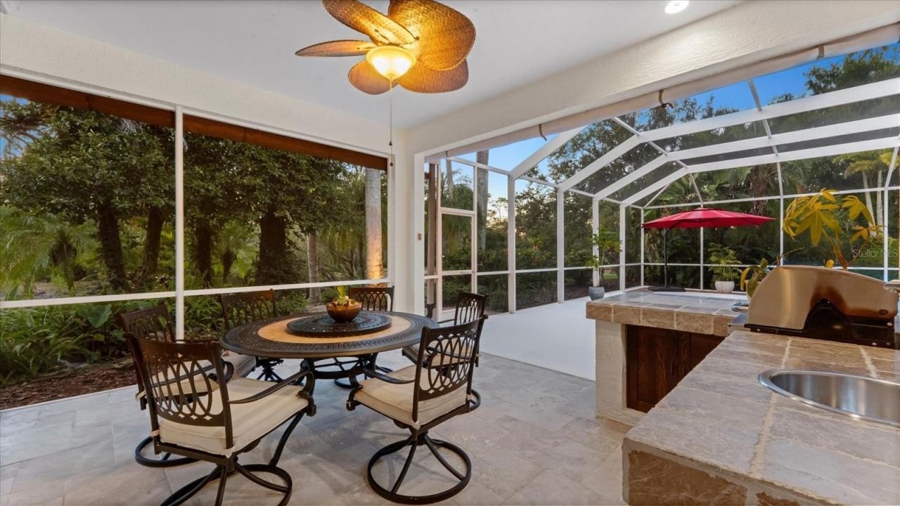 9979 Cherry Hills Avenue Circle, Bradenton, FL 34202 Photo