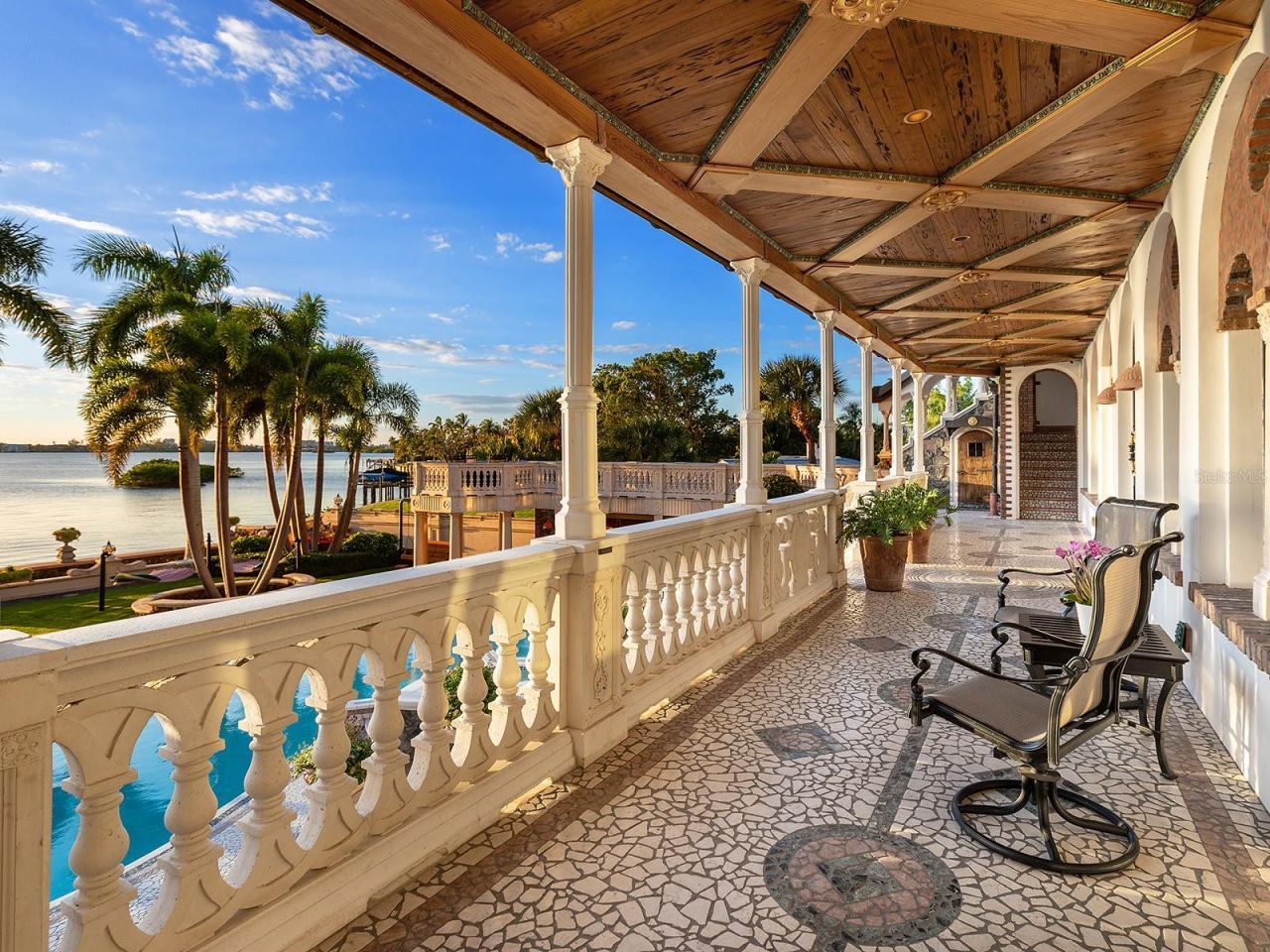 1310 S Lake Shore Drive, Sarasota, FL 34231 Photo