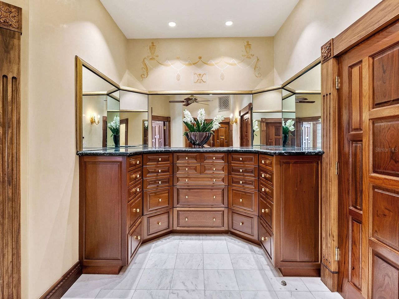 1310 S Lake Shore Drive, Sarasota, FL 34231 Photo