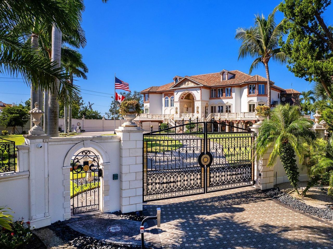 1310 S Lake Shore Drive, Sarasota, FL 34231 Photo