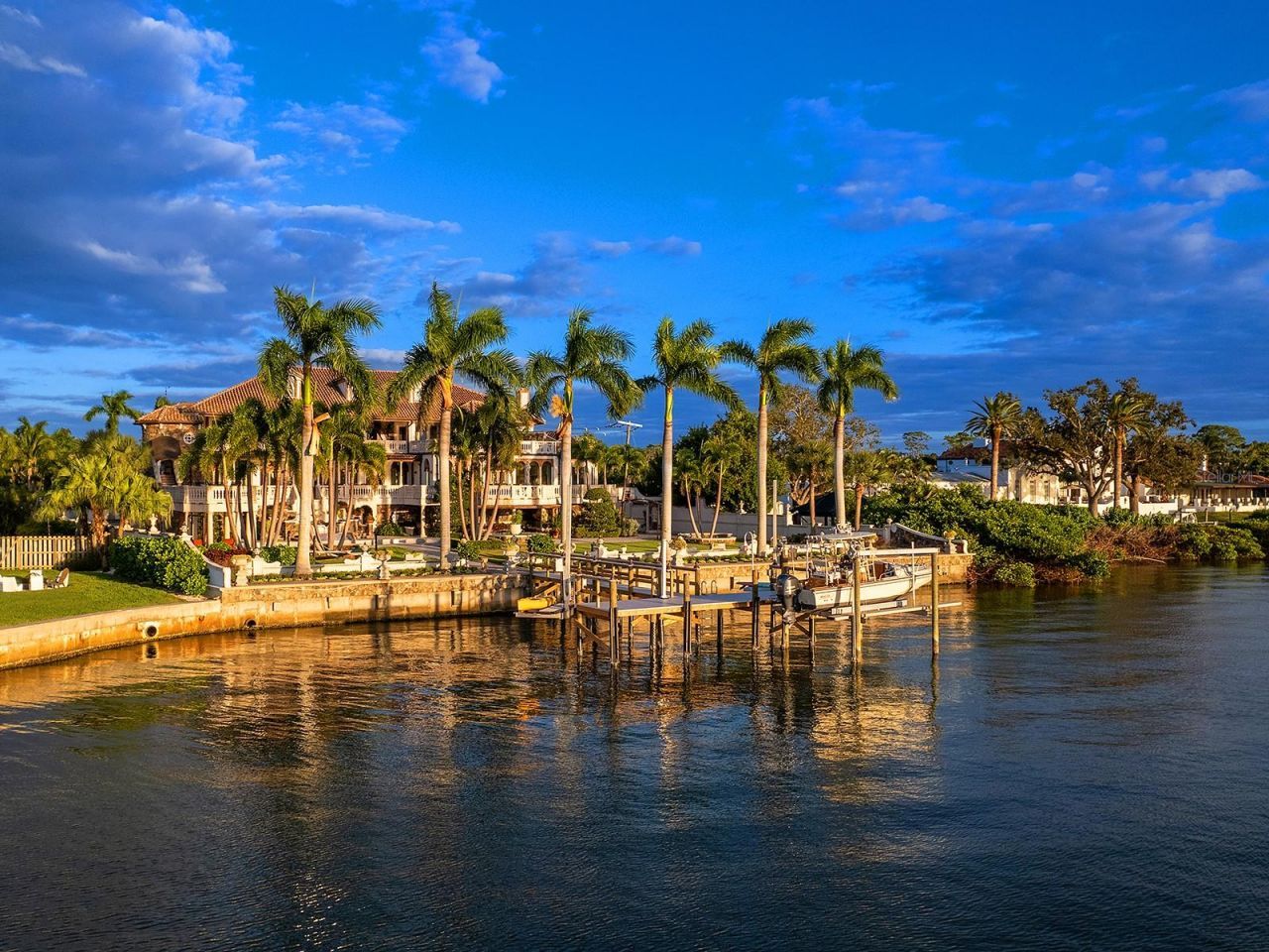 1310 S Lake Shore Drive, Sarasota, FL 34231 Photo